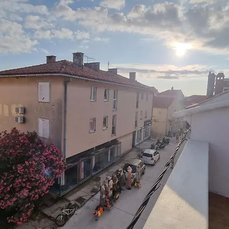 Penthouse Lux Solis